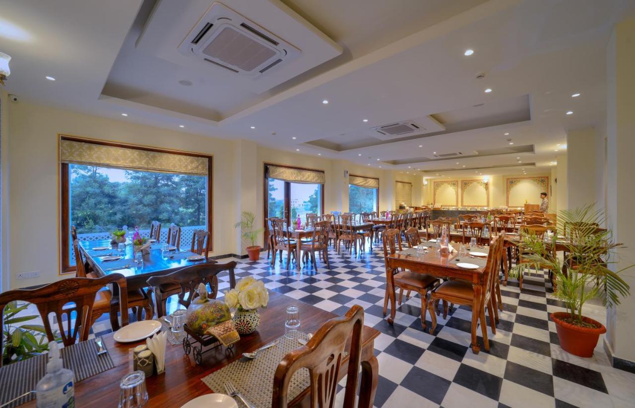 Welcomheritage Mount Valley Resort Ranthambore ซาวาย มาโดปูร์ ภายนอก รูปภาพ
