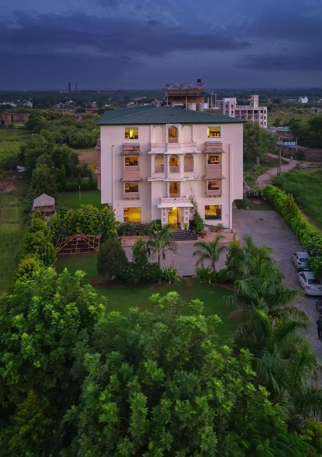 Welcomheritage Mount Valley Resort Ranthambore ซาวาย มาโดปูร์ ภายนอก รูปภาพ