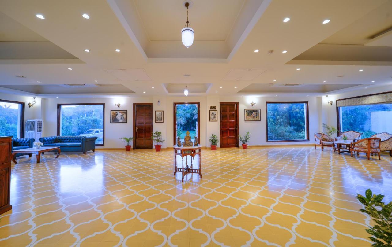 Welcomheritage Mount Valley Resort Ranthambore ซาวาย มาโดปูร์ ภายนอก รูปภาพ