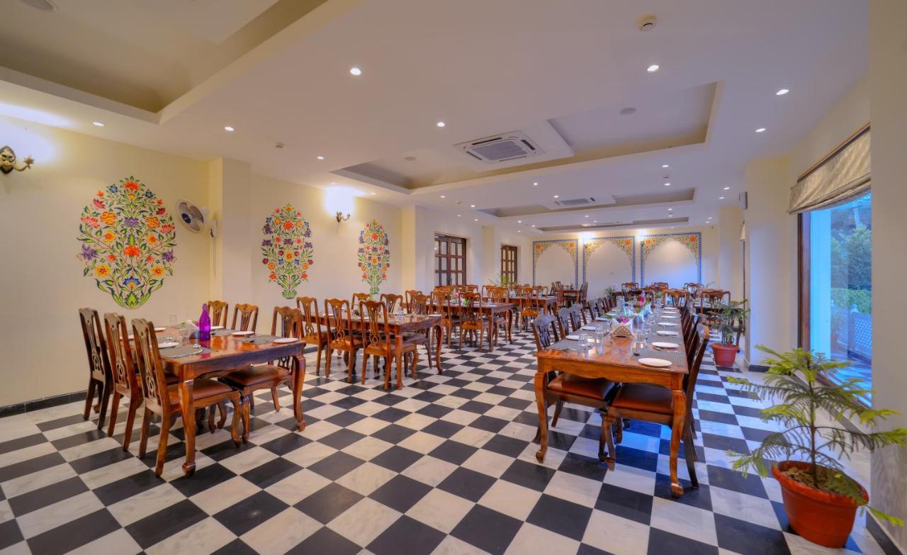 Welcomheritage Mount Valley Resort Ranthambore ซาวาย มาโดปูร์ ภายนอก รูปภาพ