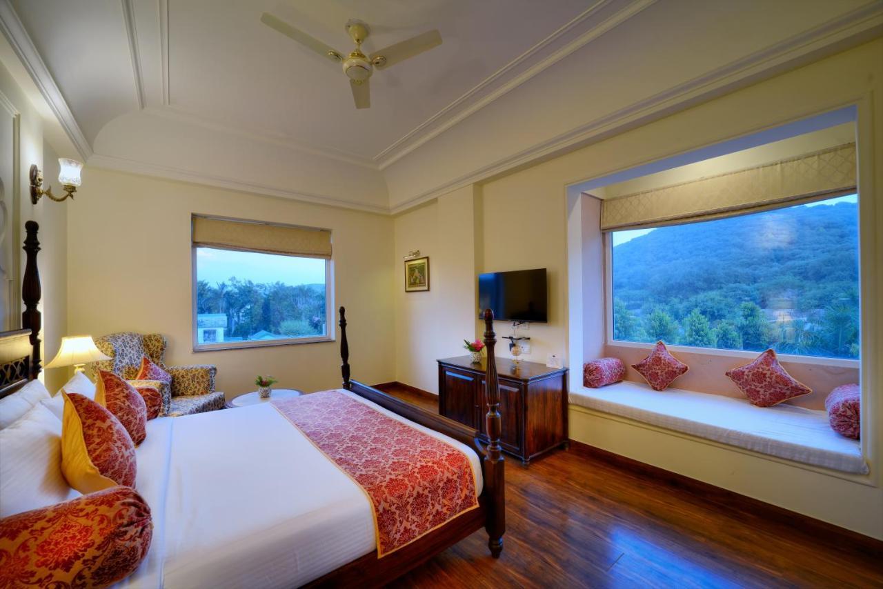 Welcomheritage Mount Valley Resort Ranthambore ซาวาย มาโดปูร์ ภายนอก รูปภาพ