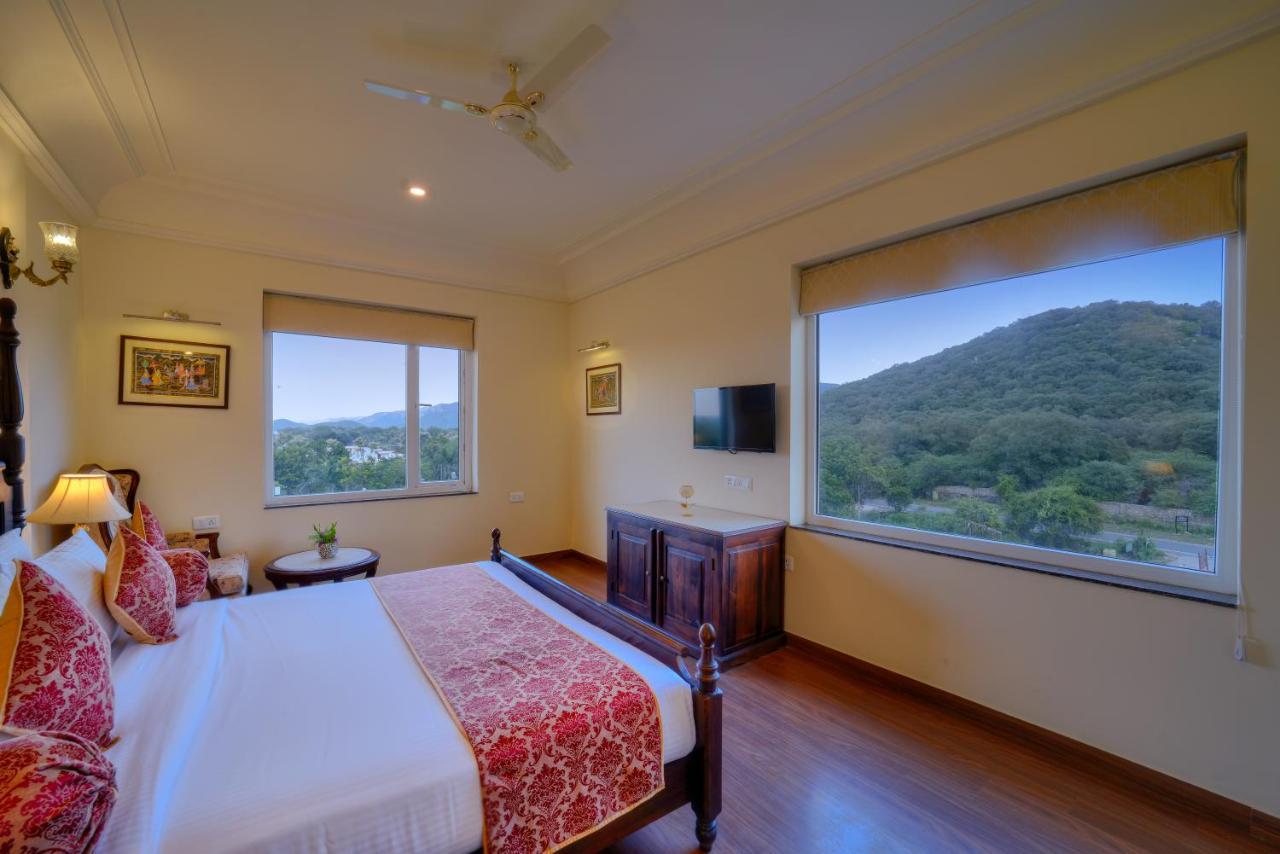 Welcomheritage Mount Valley Resort Ranthambore ซาวาย มาโดปูร์ ภายนอก รูปภาพ