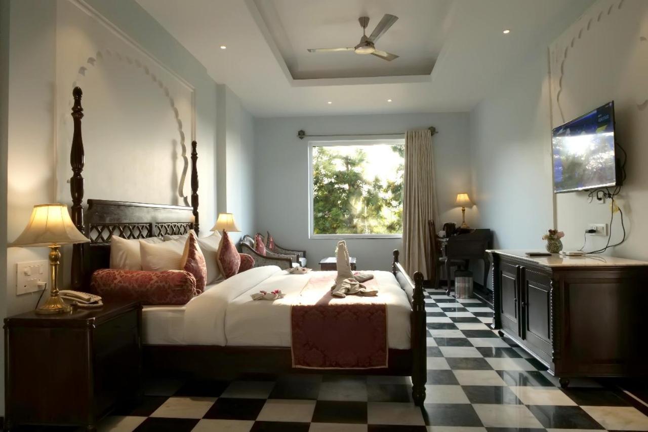 Welcomheritage Mount Valley Resort Ranthambore ซาวาย มาโดปูร์ ภายนอก รูปภาพ