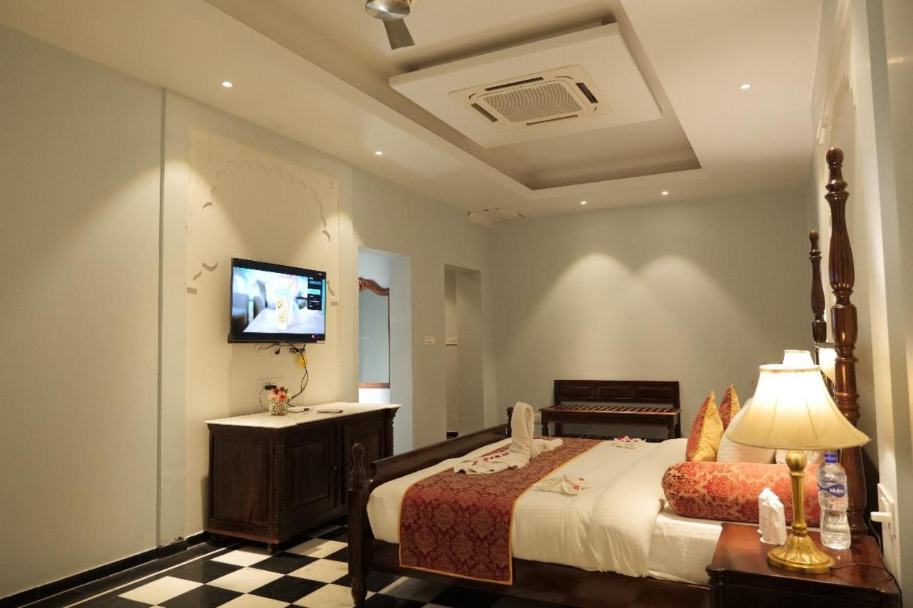 Welcomheritage Mount Valley Resort Ranthambore ซาวาย มาโดปูร์ ภายนอก รูปภาพ