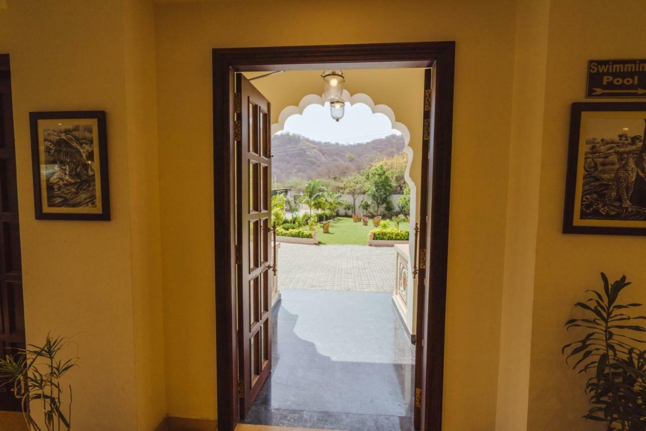Welcomheritage Mount Valley Resort Ranthambore ซาวาย มาโดปูร์ ภายนอก รูปภาพ